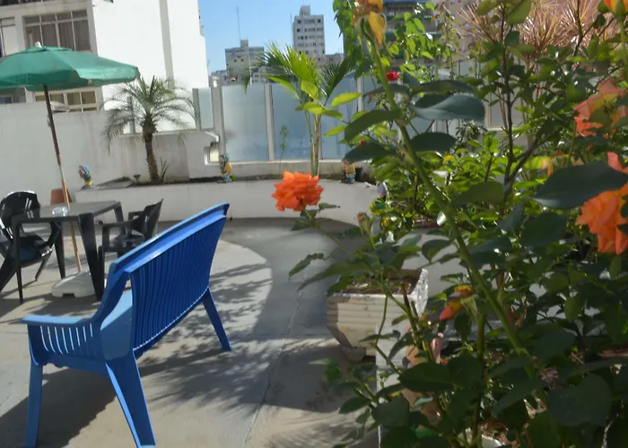 Hotel Calstar
